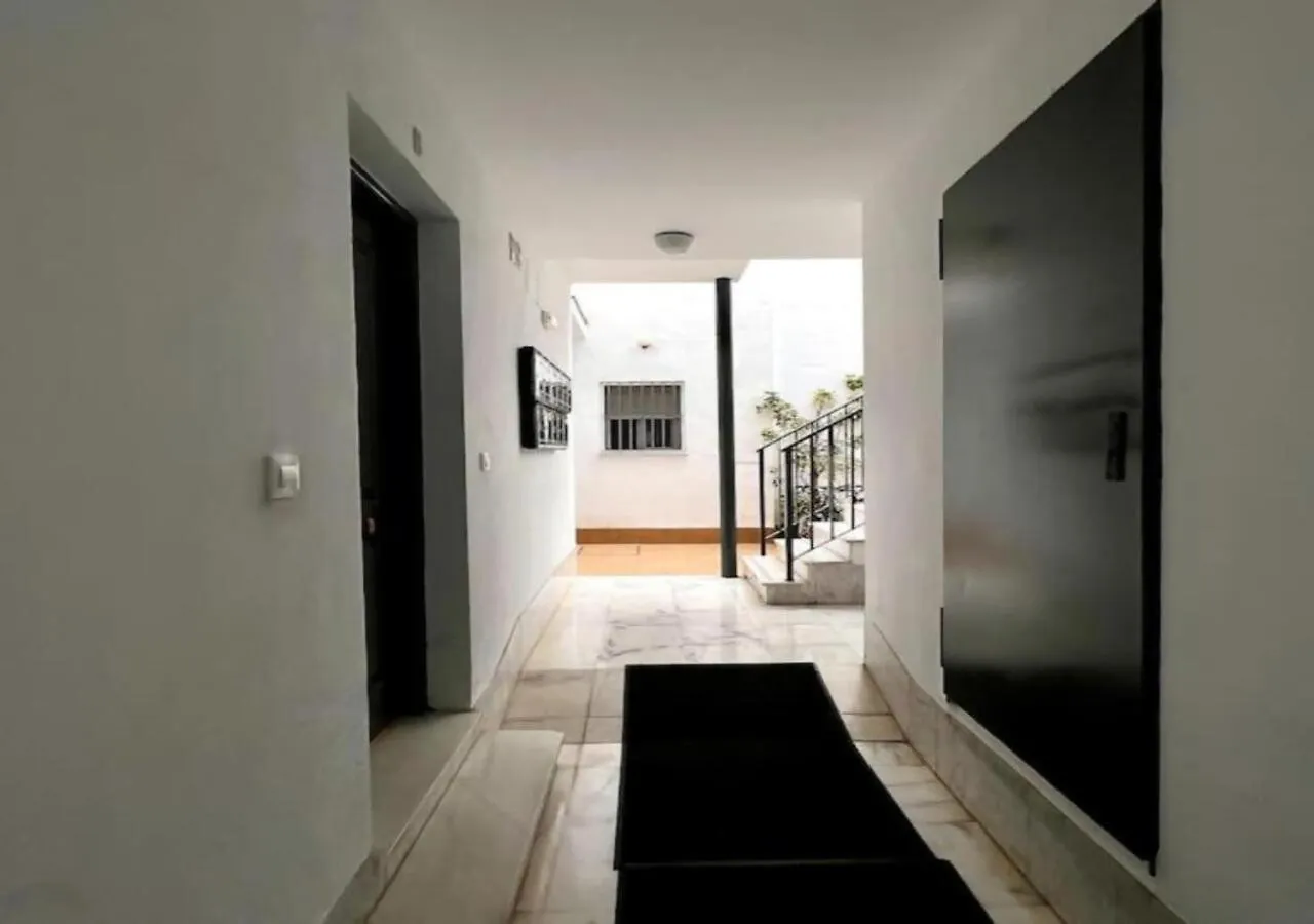 Macasta Suite Seville